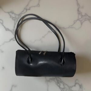 Desert Cart Black Barrel Bag